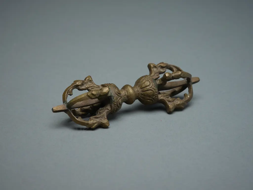 Brass dorje - Nepal/Tibet, Image 1++